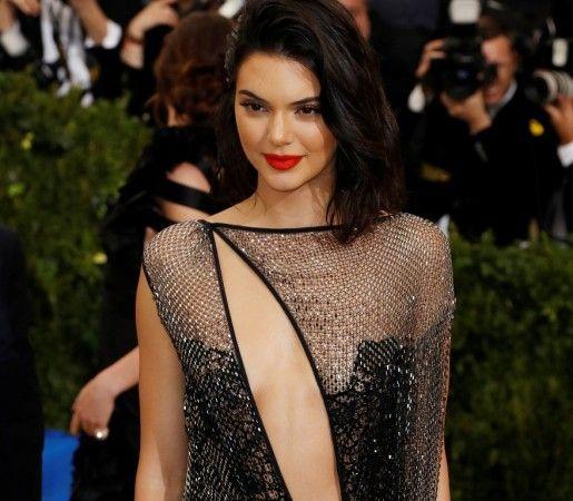 Kendall Jenner Strips Down for La Perla's Latest Photos