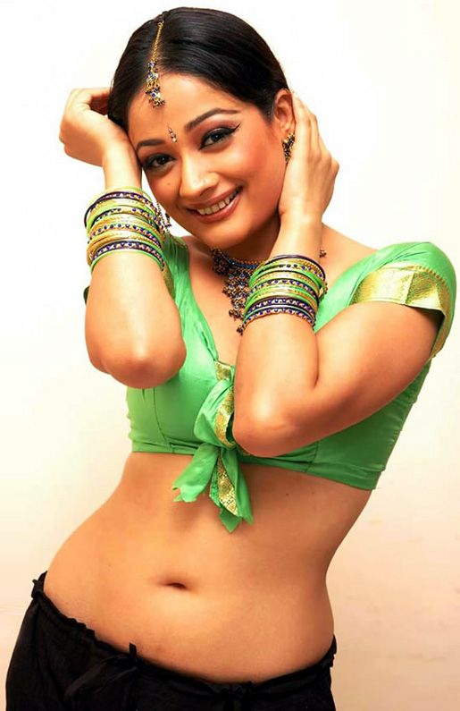 Kiran Rathod Navel Show