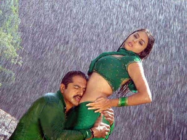 Kollywood Actress Wet Sexy Photos