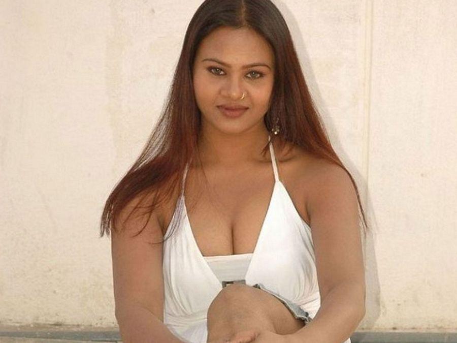 Kollywood Beauties HOT & SEXY Wallpapers