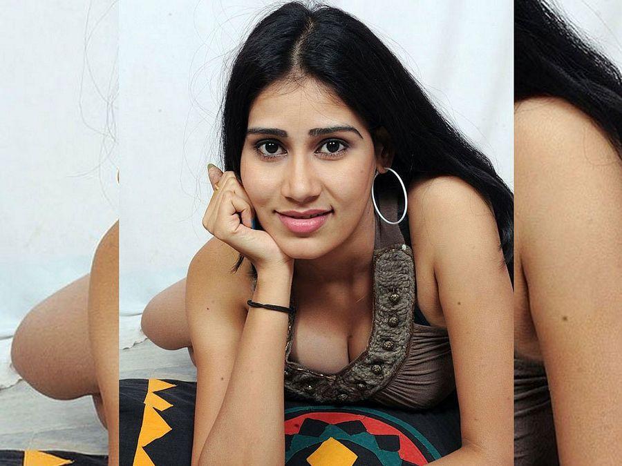 Kollywood Beauties HOT & SEXY Wallpapers