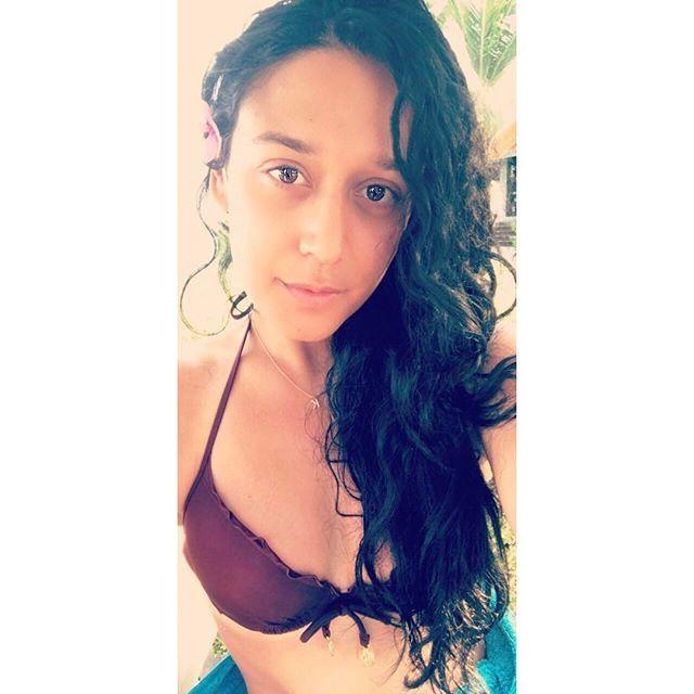 Krishna Shroff Never Seen Hot Bikini Photos Collections!