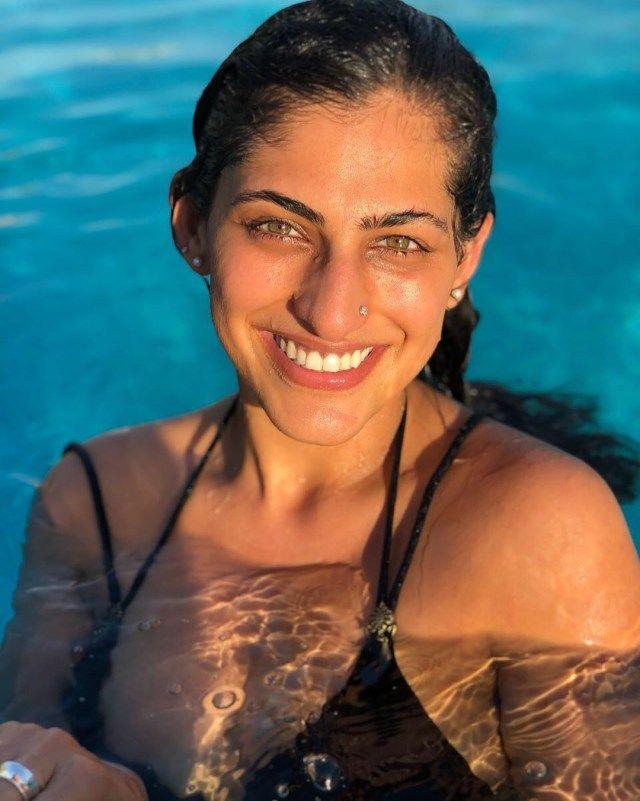 Kubbra Sait Latest Hot & Spicy Photoshoot Stills