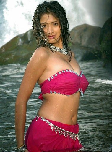 Lakshmi Rai Hot Navel Pictures