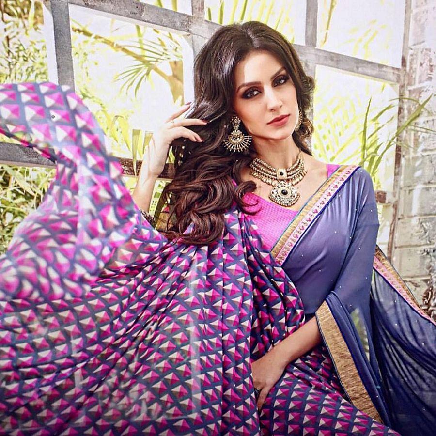 Larissa Bonesi Spicy Photos