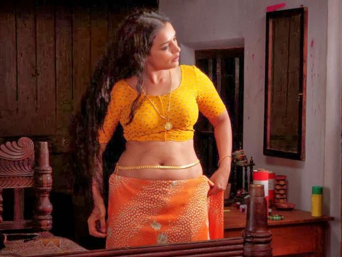 Mallu Actress Hot Navel Images