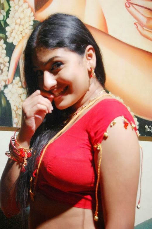 Mallu Actress Hot Navel Images