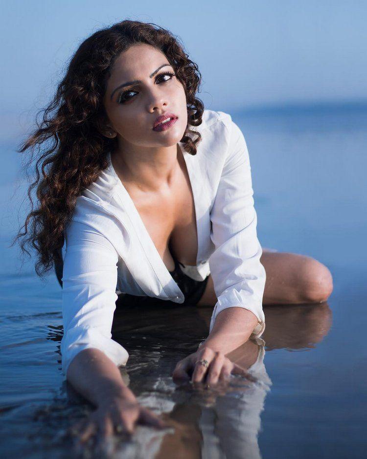 Model Cum Actress Radhica Dhuri Hot & Spicy Photoshoot Stills