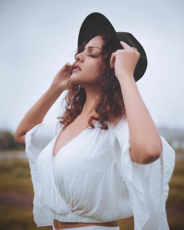 Model Cum Actress Radhica Dhuri Hot & Spicy Photoshoot Stills