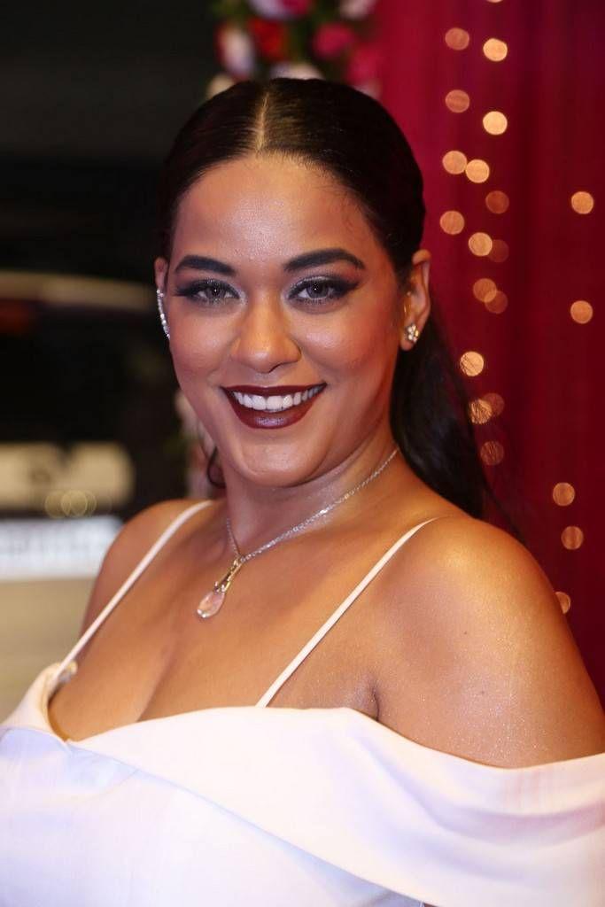 Mumaith Khan Stills At Zee Telugu Apsara Awards 2017