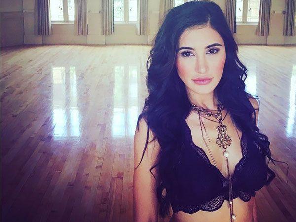 Nargis Fakhri Spotted in Bikini shares latest Pictures on Instagram & Looks WOW!