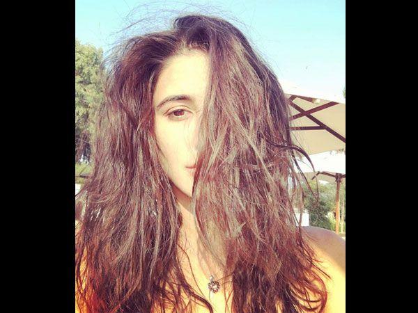 Nargis Fakhri Spotted in Bikini shares latest Pictures on Instagram & Looks WOW!