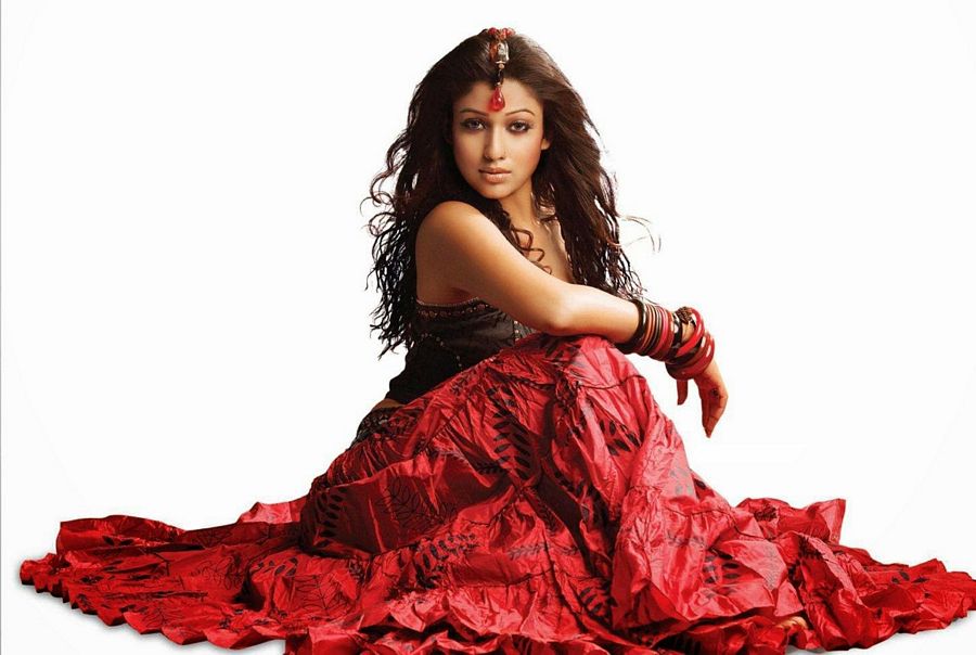 Nayantara Hot Navel Images