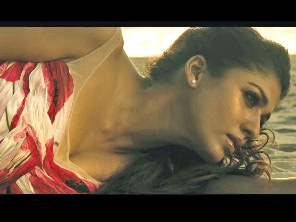 Actress Nayantara Never Seen Hot Photos Collections!