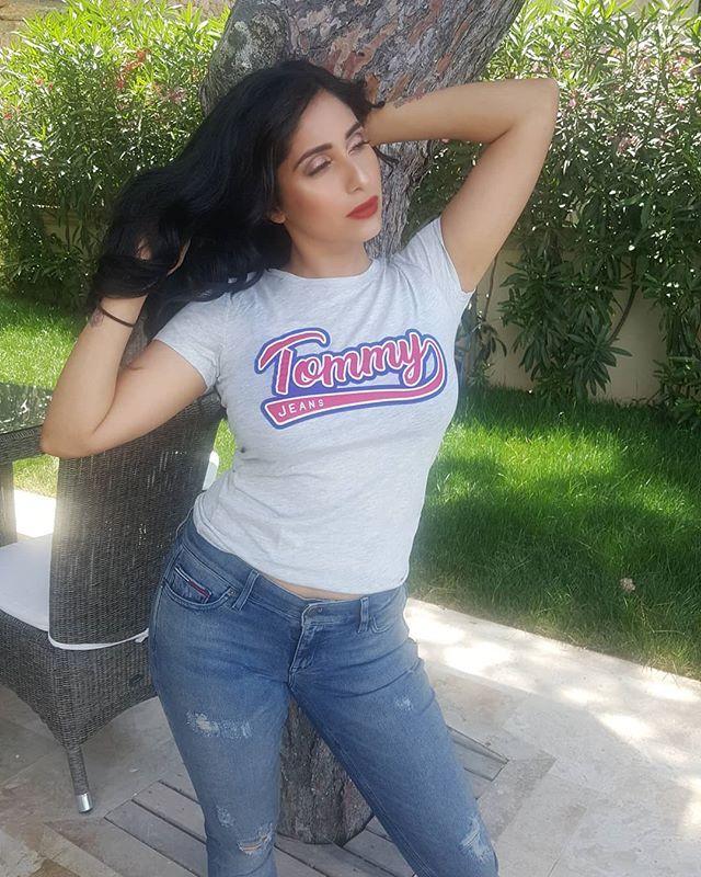 Neha Bhasin's bold bikini photos you can't afford to miss Photos