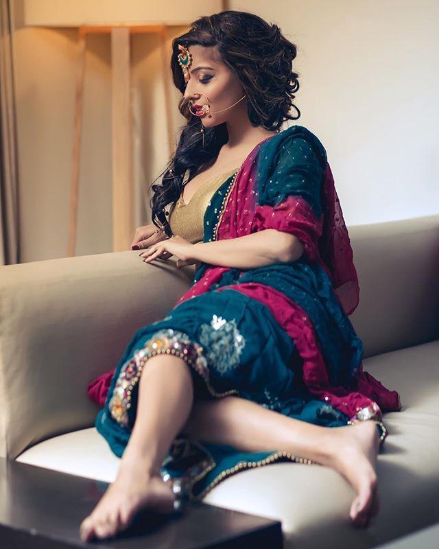 Niharikaa Agarwal Mind Blowing Hot & Spicy Photos