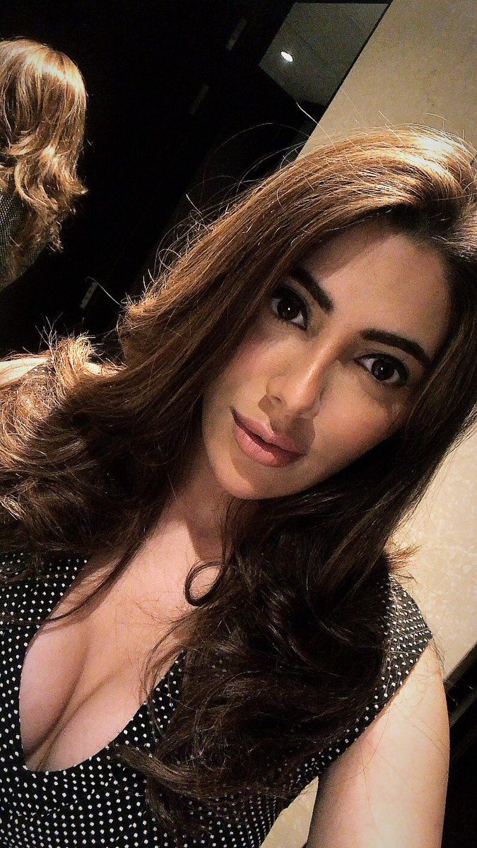 Nikki Tamboli Latest Hot Pictures