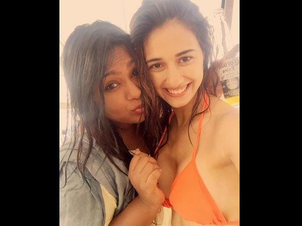OMG! Lead Actress spotted in Bikini Unseen Photos