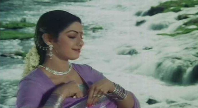 Old Actress Sridevi Hot Photos