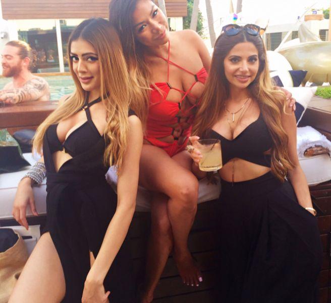 Parvathi Melton shocked all with her hot bikini Vacations Photos