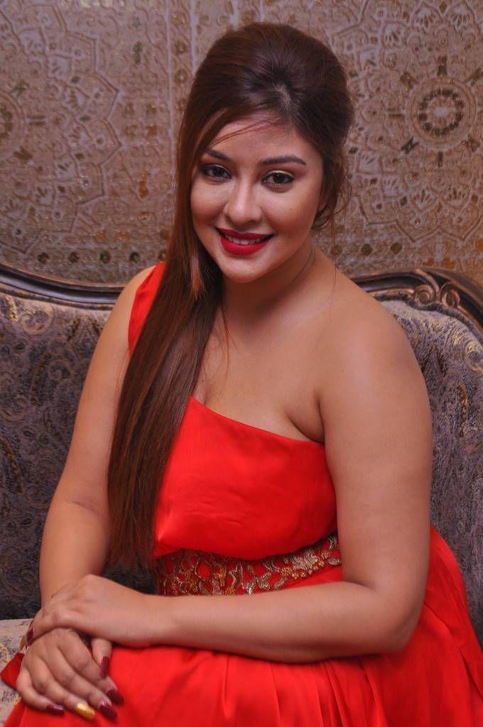 Payal Ghosh Hot Stills At Kalasha Fine Jewels Event
