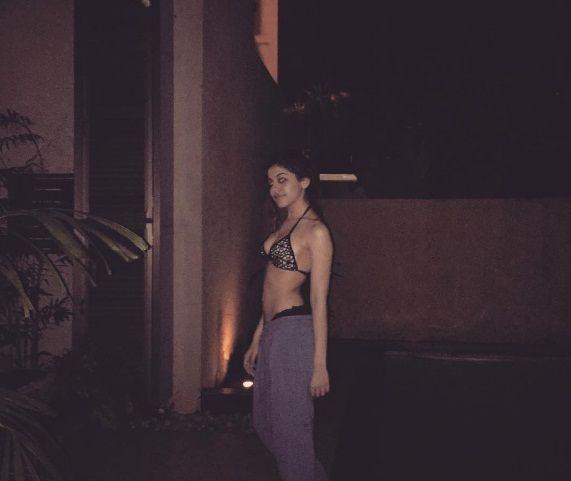 Pooja Bedi Daughter Aalia Shares Bikini Photos On Instragram