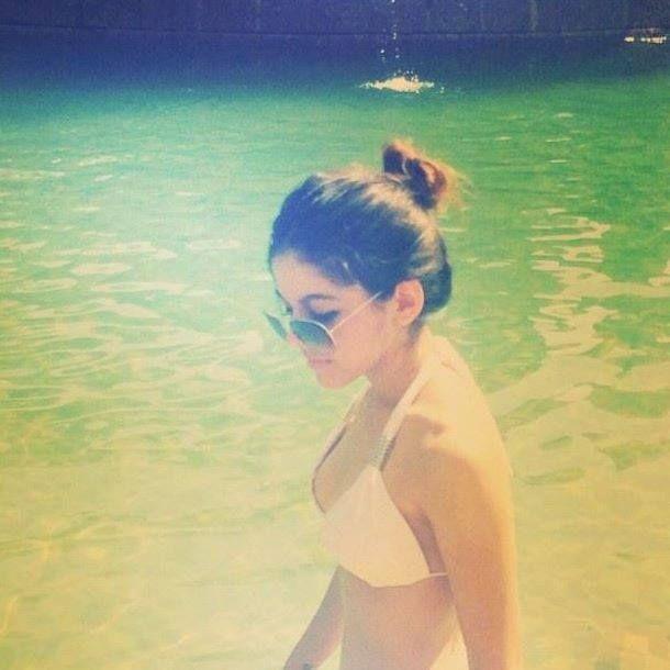 Pooja Bedi Daughter Aalia Shares Bikini Photos On Instragram