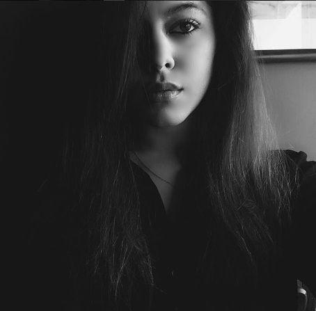 Pooja Bedi Daughter Aalia Shares Bikini Pics On Instragram