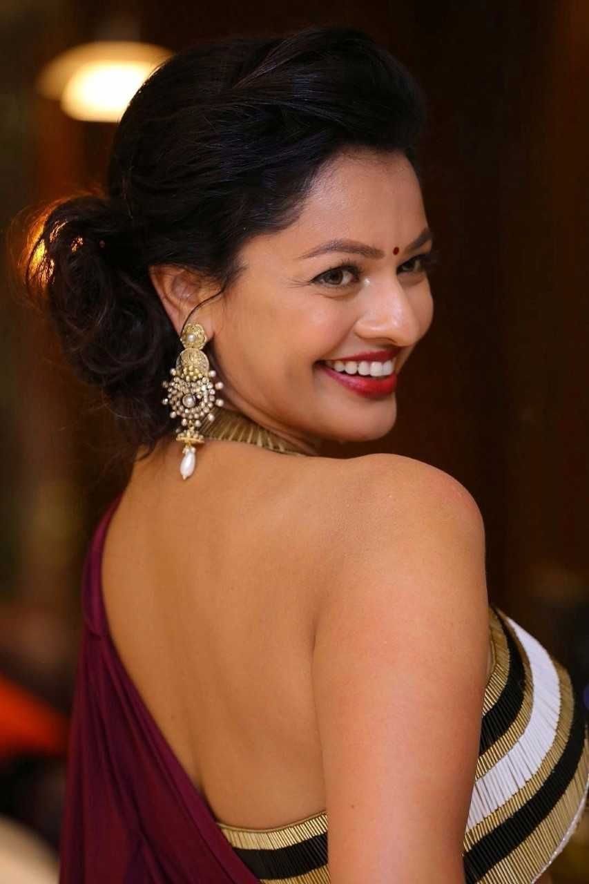 Pooja Kumar Latest Hot Photos