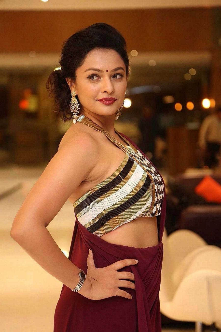 Pooja Kumar Latest Hot Photos