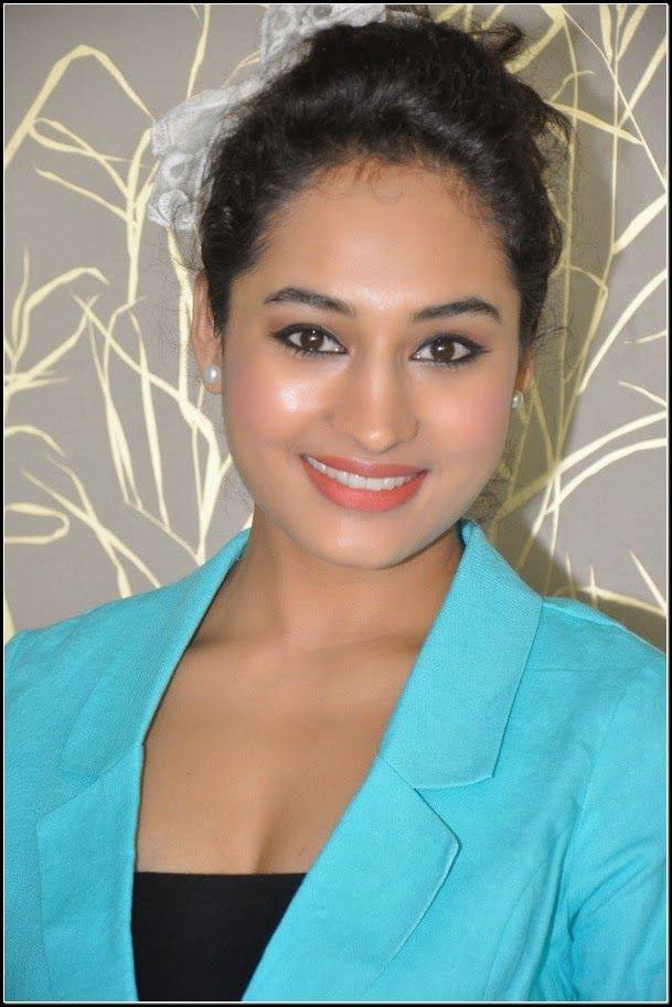 Pooja Ramachandran Sexy Stills