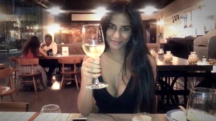 Poonam Pandey Valentines Day Special Hot Looks