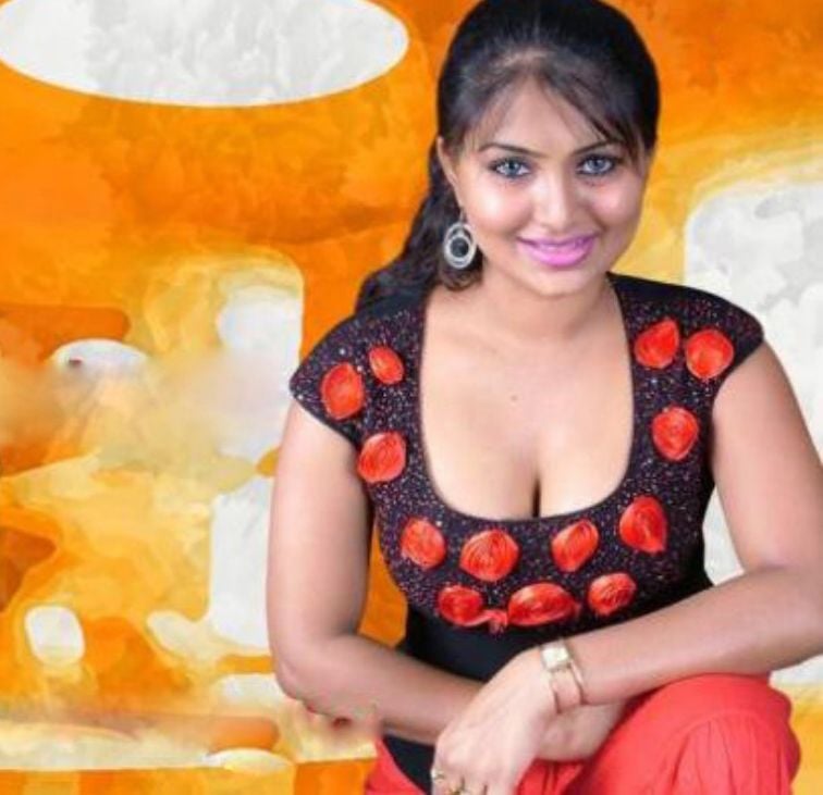 Preethi Nayagi Hot Sexy Photos