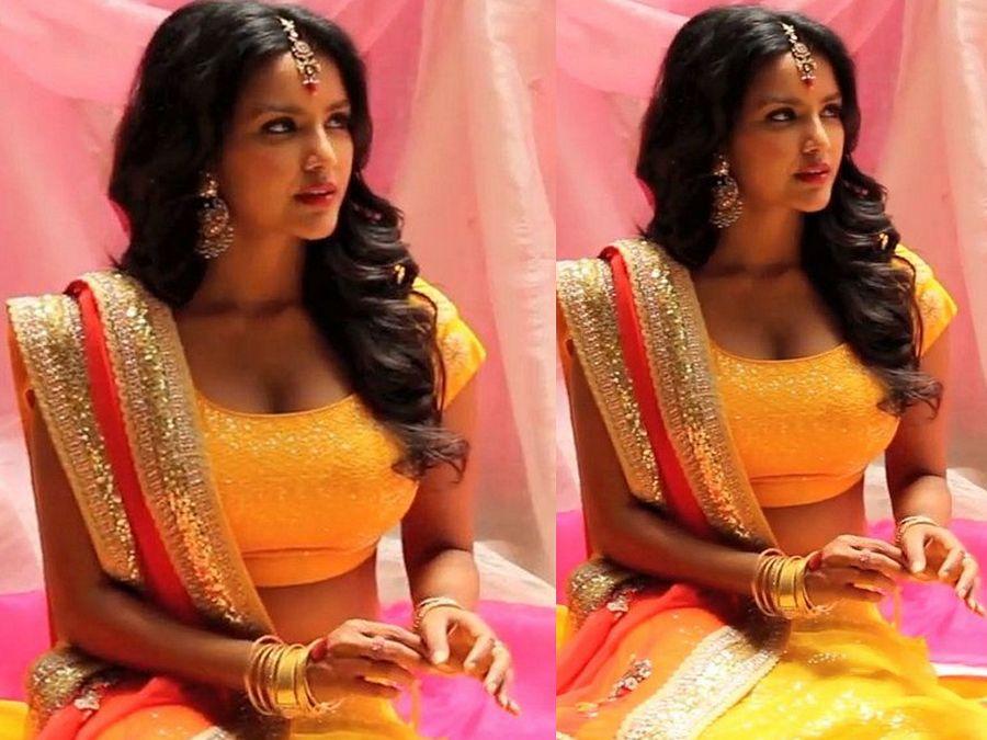 Priya Anand Hot & Spicy Cleavage Show Stills