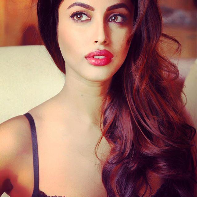 Priya Banerjee Hot & Spicy HD Photoshoot Stills