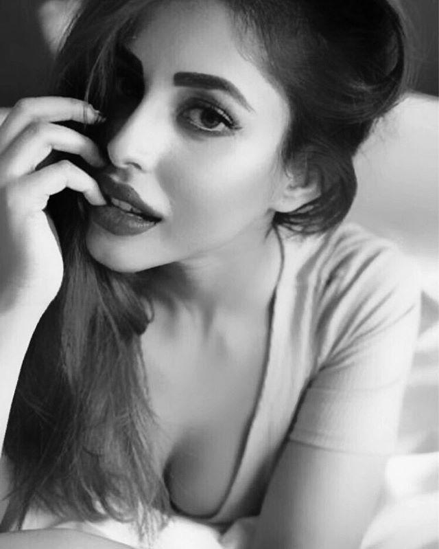 Priya Banerjee Stunning Hot & Spicy Unseen Photo Stills