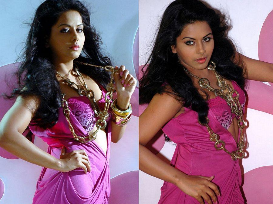 Rachana Maurya Hot & Spicy Photos are too Hot to Handle!