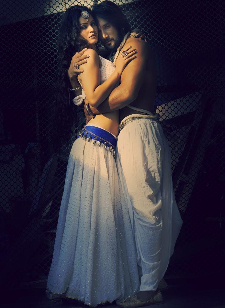 Rowa Khan & Shaan Banerje Sexy Fashion Photographs