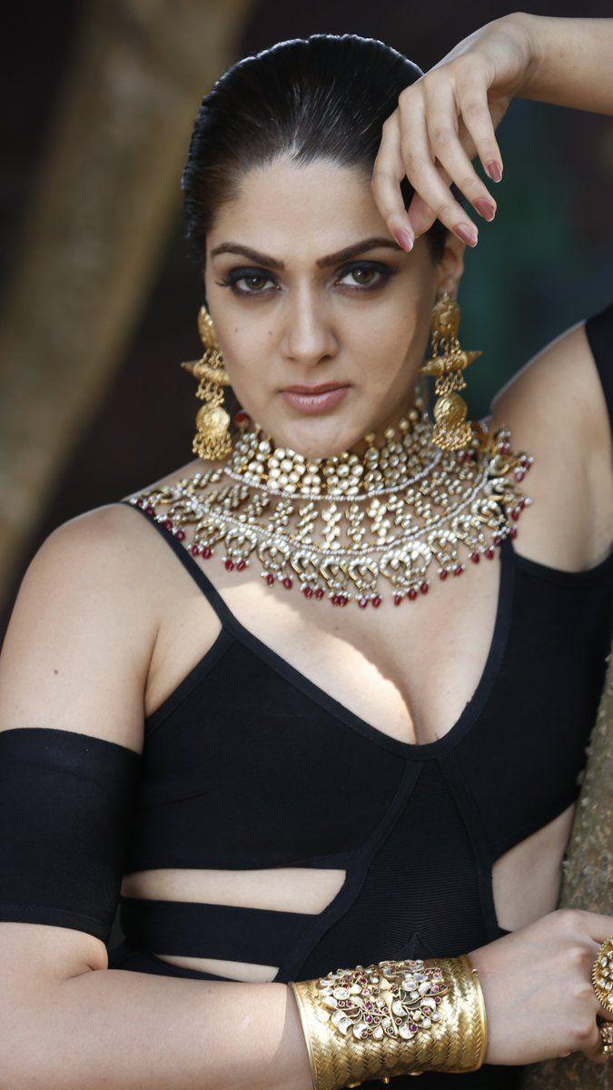 Sakshi Chaudhary Never Seen Hot Photos Collections Leaked!