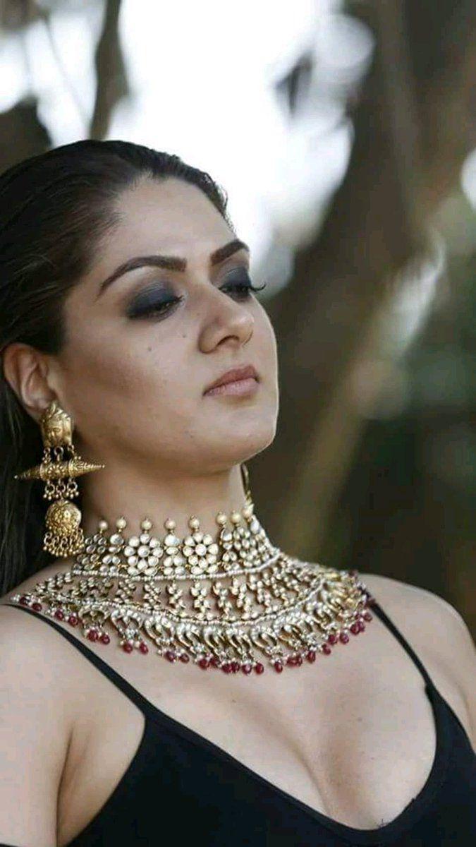 Sakshi Chaudhary Never Seen Hot Photos Collections Leaked!