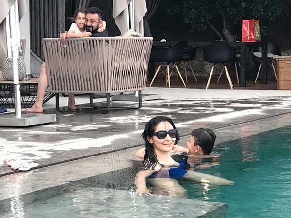 Sanjay Dutt's Wife Maanayata Dutt Spotted In A Bikini Photos