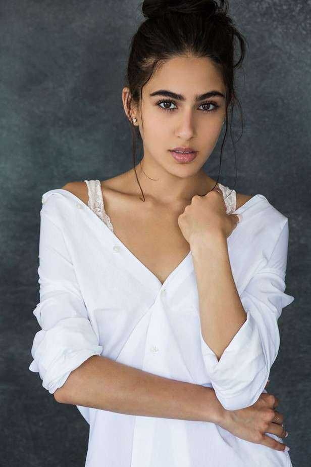 Sara Ali Khan Latest Hot Pictures