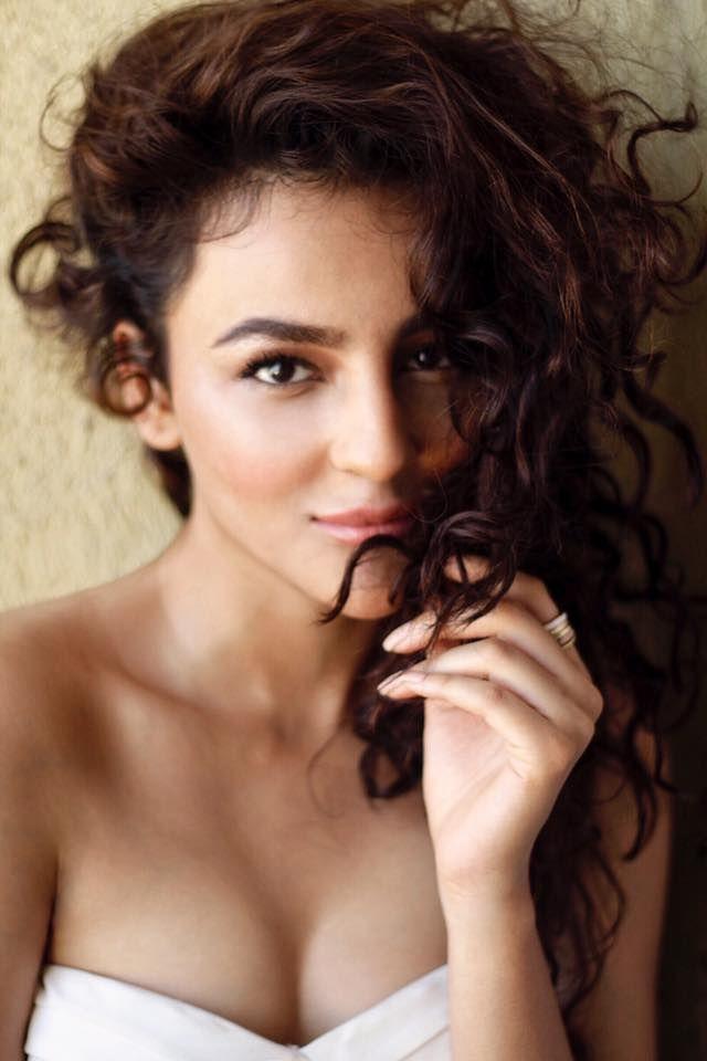 Seerat Kapoor Hot Photoshoot