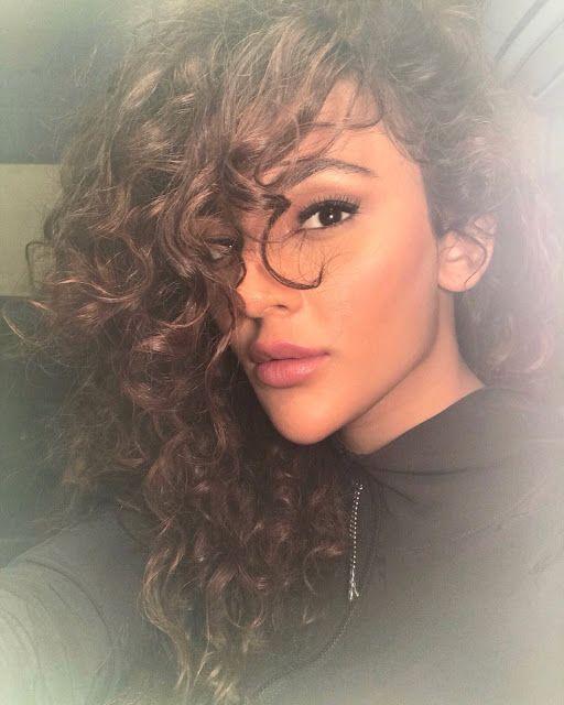 Seerat Kapoor Latest Hot Cleavage & Navel Show Stills