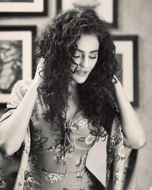 Seerat Kapoor Latest Hot Instagram Photos Goes Viral