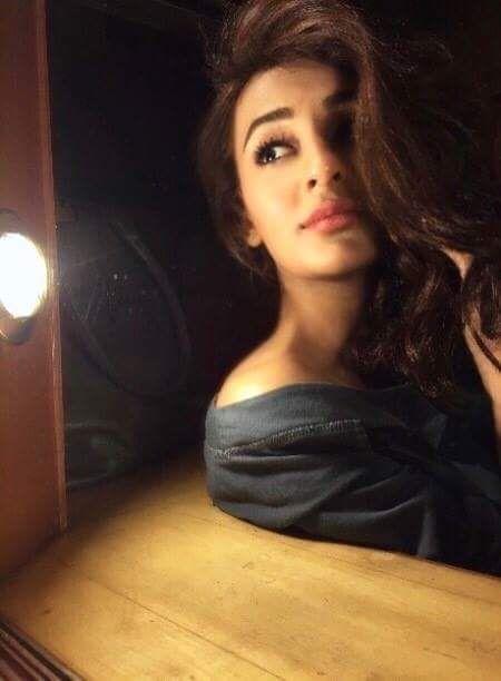 Seerat Kapoor Ultra Hot Photoshoot 2017