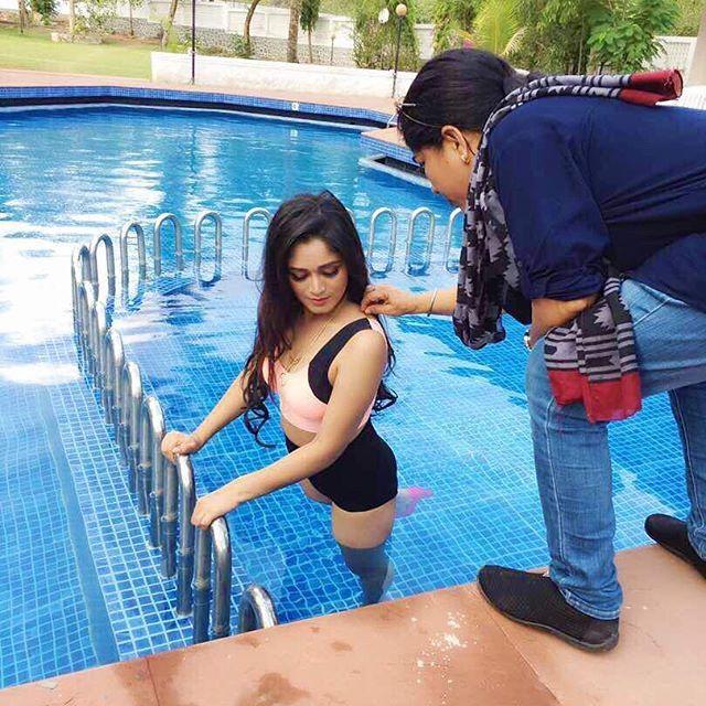 Sensuous Actress Aafreen Sidhu Bikini Photoshoot Stills