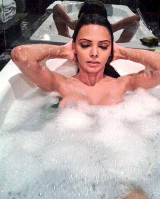 Sherlyn Chopra Latest Hot Gallery