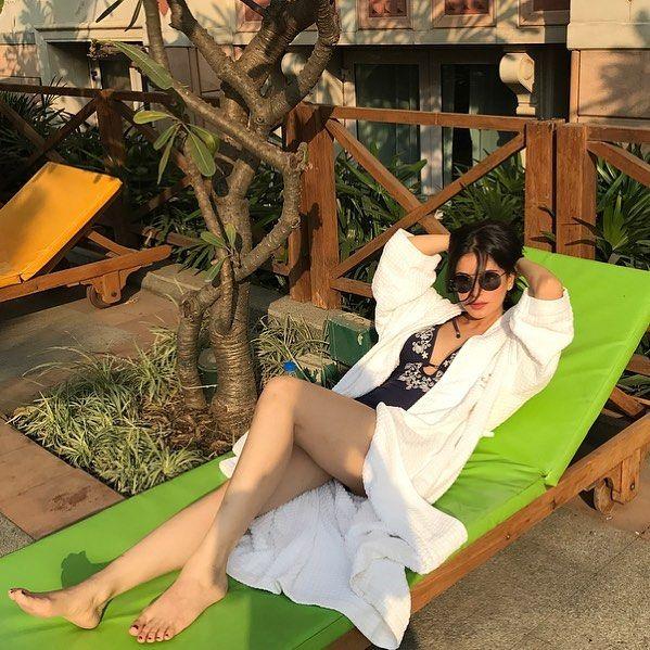 Shraddha Arya See Her Beautiful Photos & Hot Bikini Stills