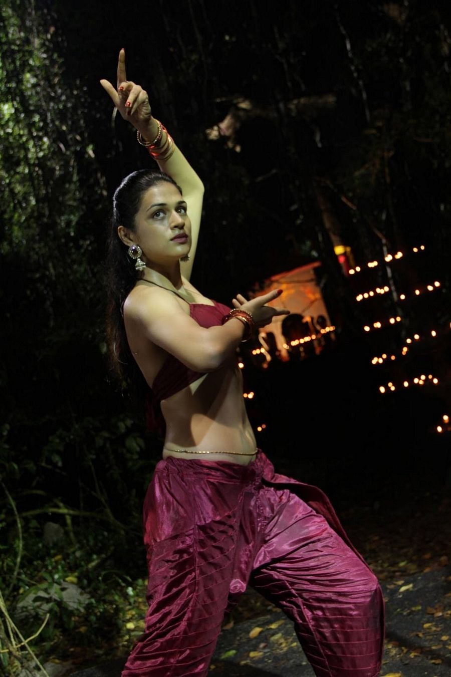 Shraddha Das Hot Sexy Photos